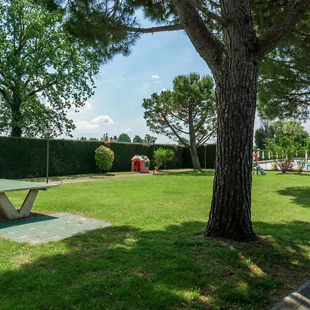 Διαμέρισμα Apple Flat - Regarda Travel Λατζίζε